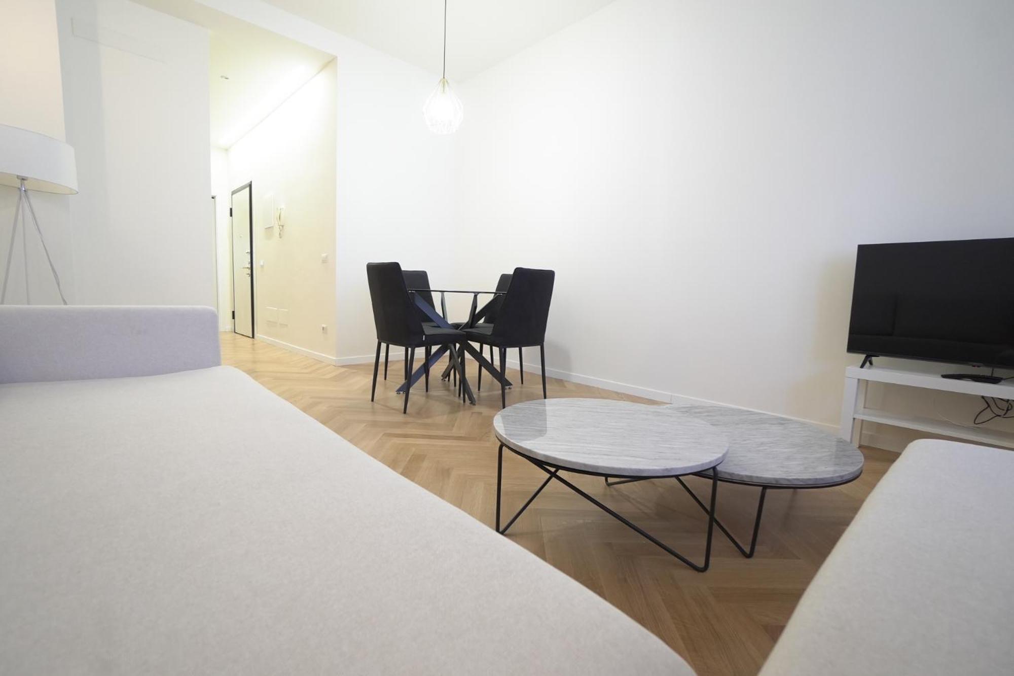 Brera Livings - Luxury Apartment, Full City Center Milan Exterior photo